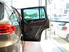 2013款 2.0TSI 自动 四驱旗舰版