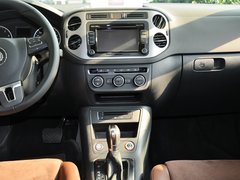 2013款 2.0TSI 自动 四驱旗舰版