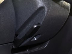 2013款 2.0TSI 自动 四驱旗舰版