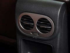 2013款 2.0TSI 自动 四驱旗舰版