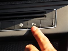 2013款 2.0TSI 自动 四驱旗舰版