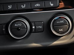 2013款 2.0TSI 自动 四驱旗舰版