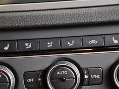 2013款 2.0TSI 自动 四驱旗舰版