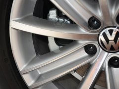 2013款 2.0TSI 自动 四驱旗舰版