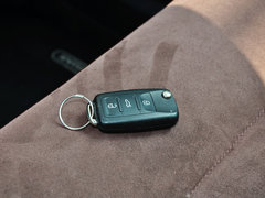 2013款 2.0TSI 自动 四驱旗舰版