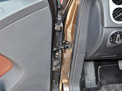 2013款 2.0TSI 自动 四驱旗舰版