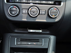2013款 2.0TSI 自动 四驱旗舰版