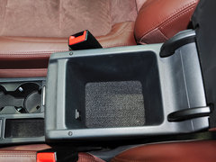 2013款 2.0TSI 自动 四驱旗舰版