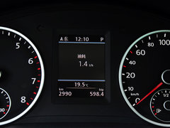 2013款 2.0TSI 自动 四驱旗舰版