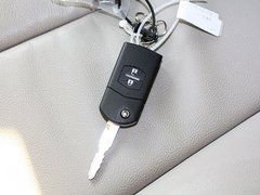 2013款 2.5 自动 精英版 7座