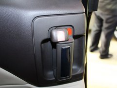 2013款 2.5 自动 精英版 7座