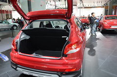 2013款 CROSS 1.4L 手动 驭乐型