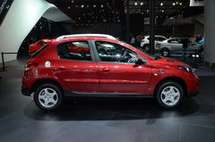 2013款 CROSS 1.4L 手动 驭乐型