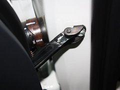 2013款 2.3L 自动 罗兰?加洛斯版