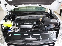 2013款 2.3L 自动 罗兰?加洛斯版