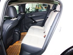 2013款 2.3L 自动 罗兰•加洛斯版