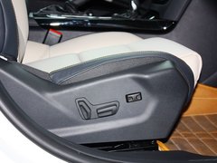 2013款 2.3L 自动 罗兰•加洛斯版