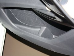 2013款 2.3L 自动 罗兰•加洛斯版