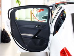 2013款 2.3L 自动 罗兰•加洛斯版