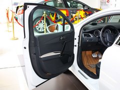 2013款 2.3L 自动 罗兰?加洛斯版