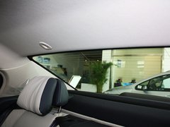 2013款 2.3L 自动 罗兰•加洛斯版