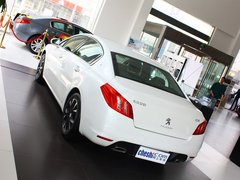 2013款 2.3L 自动 罗兰•加洛斯版