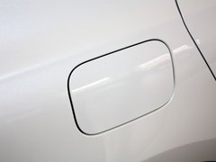 2013款 2.3L 自动 罗兰•加洛斯版