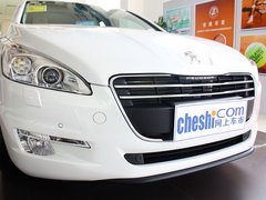 2013款 2.3L 自动 罗兰•加洛斯版
