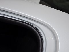 2013款 2.3L 自动 罗兰?加洛斯版