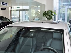 2013款 2.3L 自动 罗兰?加洛斯版