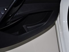 2013款 2.3L 自动 罗兰?加洛斯版