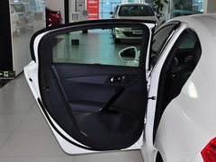 2013款 2.3L 自动 罗兰?加洛斯版