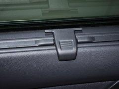 2013款 2.3L 自动 罗兰•加洛斯版