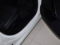 2013款 2.3L 自动 罗兰•加洛斯版