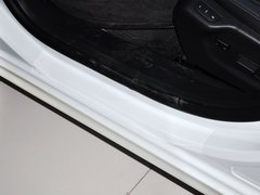 2013款 2.3L 自动 罗兰•加洛斯版