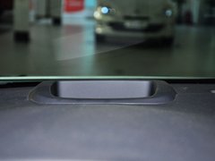 2013款 2.3L 自动 罗兰•加洛斯版