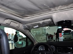 2013款 2.3L 自动 罗兰•加洛斯版