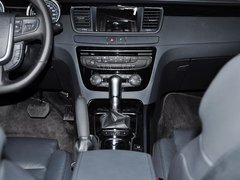 2013款 2.3L 自动 罗兰•加洛斯版