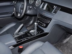 2013款 2.3L 自动 罗兰•加洛斯版