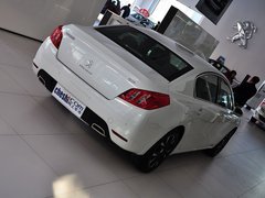 2013款 2.3L 自动 罗兰•加洛斯版