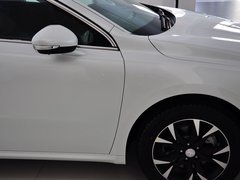2013款 2.3L 自动 罗兰•加洛斯版