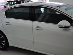 2013款 2.3L 自动 罗兰•加洛斯版