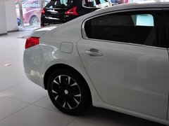 2013款 2.3L 自动 罗兰•加洛斯版