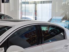 2013款 2.3L 自动 罗兰•加洛斯版