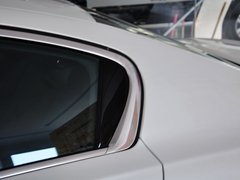 2013款 2.3L 自动 罗兰•加洛斯版