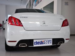 2013款 2.3L 自动 罗兰•加洛斯版