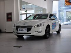 2013款 2.3L 自动 罗兰?加洛斯版