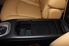 2013款 3.6L 自动 智能全驱版7座