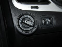 2013款 3.6L 自动 智能全驱版7座