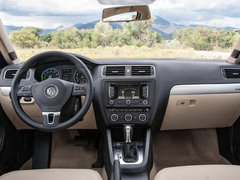 2013款 1.6L 手动 舒适型